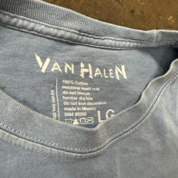 Van Halen 1979 Tour Shirt Adult L World Vacation Tour Rock Band Tee Crew Neck - Picture 2 of 4